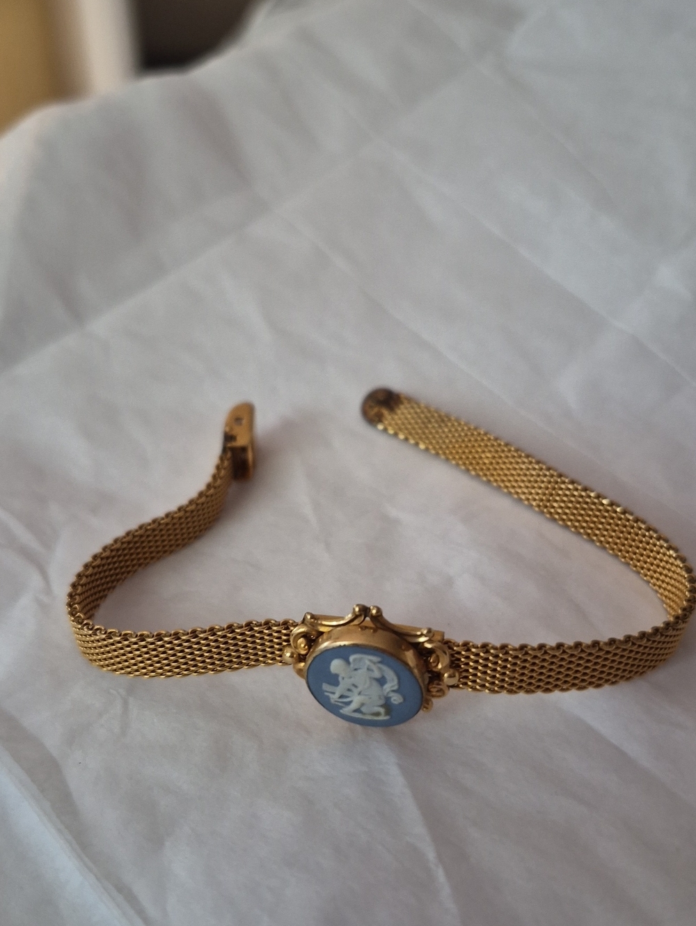 Vintage Van Dell Gold Cupid Cameo mesh Bracelet 10ktgf Pat USA 7.5 "